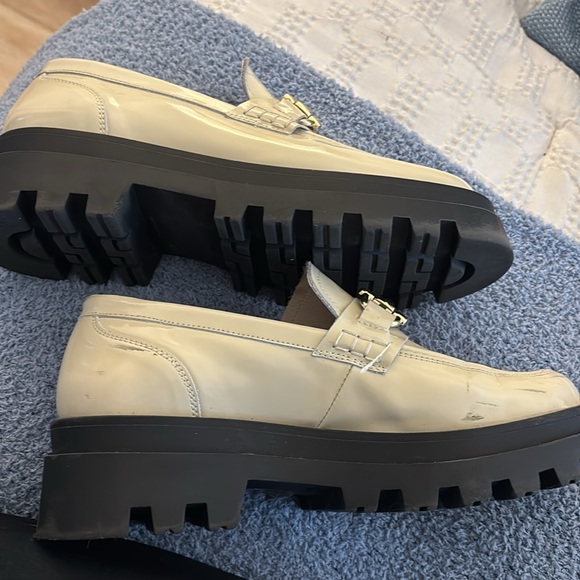 Anthropology Maeve Cream Patent Leather Loafers with Gold Buckle - Picture 3 of 5